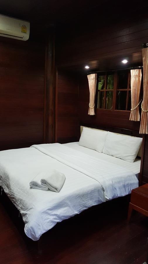 Ruean Mai Chai Khlong Amphawa Exterior foto